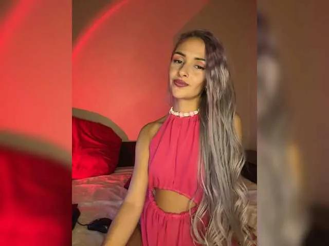 BongaCams KiraWhite is Freechat KiraWhite — Tokens