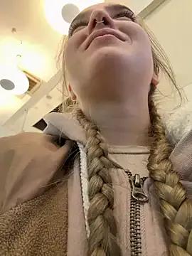 StripChat bambi_lu is Freechat bambi_lu — happy to see u back