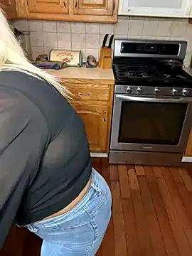 StripChat LittleMissEeve is Freechat LittleMissEeve — Fuck me bb