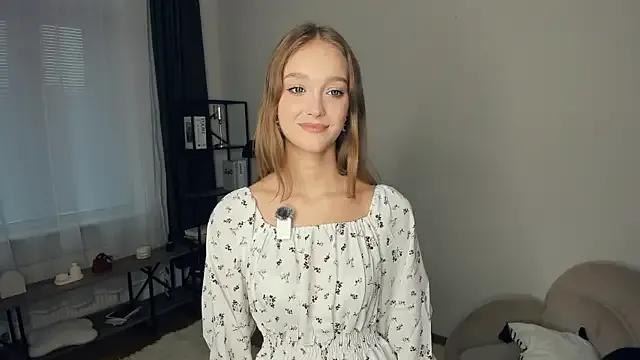 StripChat SerrenaAa is Freechat SerrenaAa — Freechat on StripChat